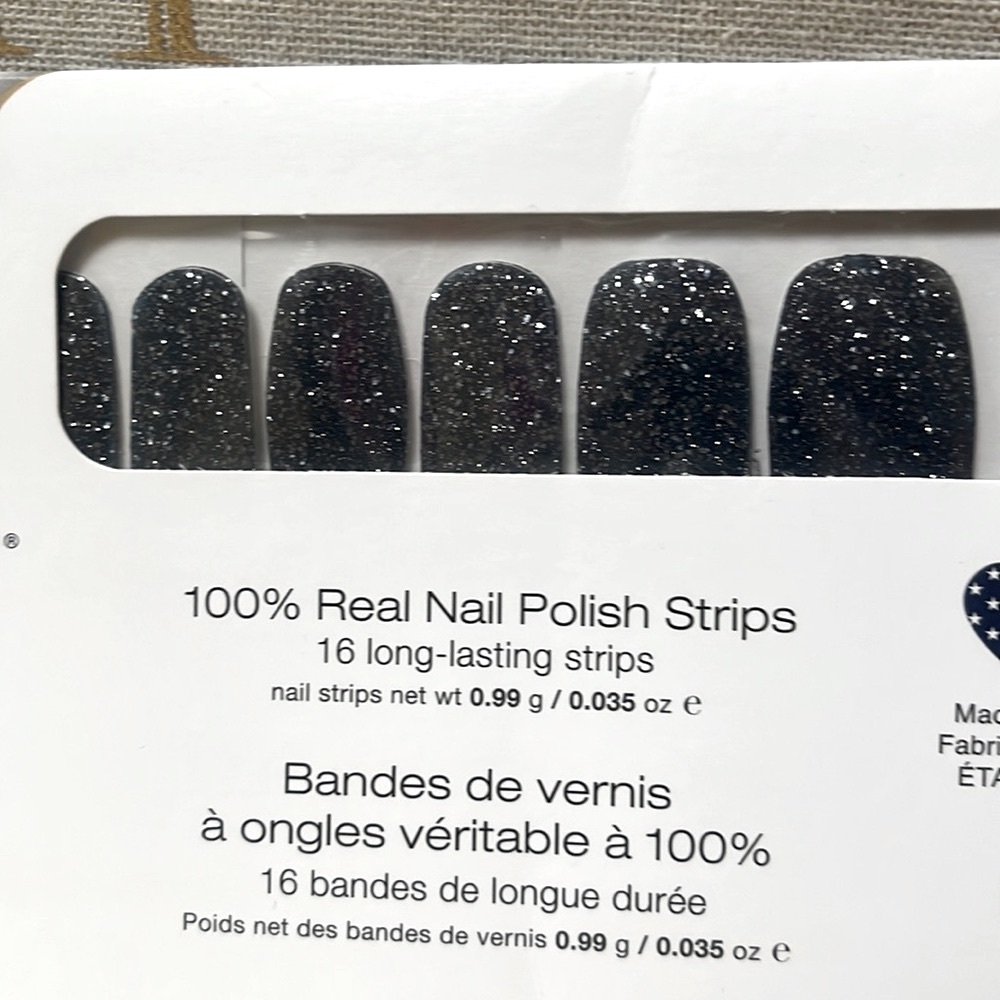 COLOR STREET NAIL POLISH STRIPS